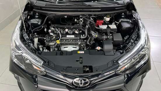 TOYOTA-YARIS-2024