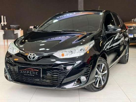 TOYOTA-YARIS-2019