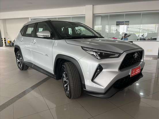 TOYOTA-YARIS CROSS-2026