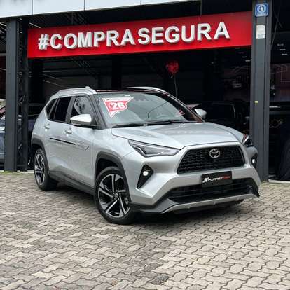 TOYOTA-YARIS CROSS-2026