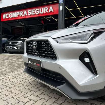 TOYOTA-YARIS CROSS-2026