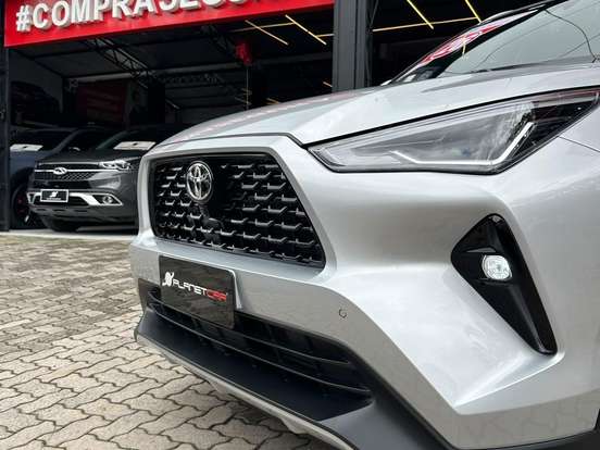 TOYOTA-YARIS CROSS-1.5 VVT-I HYBRID FLEX XRX CVT TOYOTA-YARIS CROSS-2026