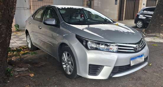 TOYOTA-COROLLA-2015