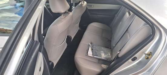 TOYOTA-COROLLA-2015