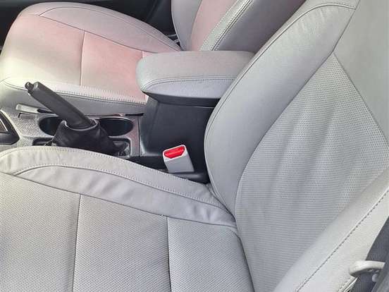 TOYOTA-COROLLA-1.8 GLI 16V FLEX 4P AUTOMÁTICO TOYOTA-COROLLA-2015