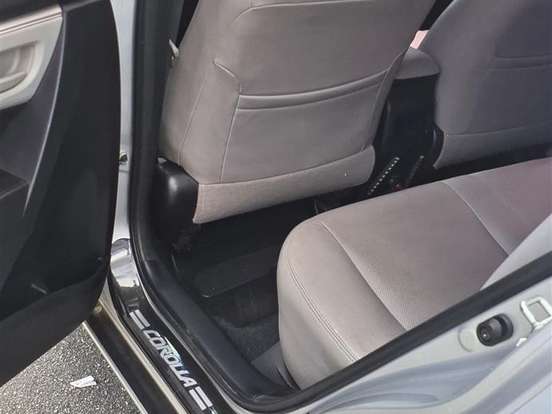 TOYOTA-COROLLA-1.8 GLI 16V FLEX 4P AUTOMÁTICO TOYOTA-COROLLA-2015
