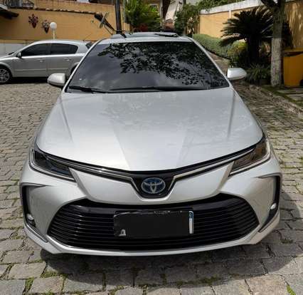TOYOTA-COROLLA-2023