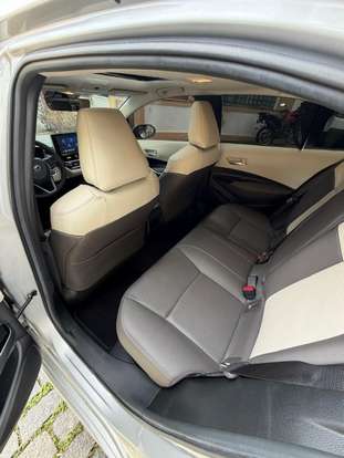 TOYOTA-COROLLA-2023