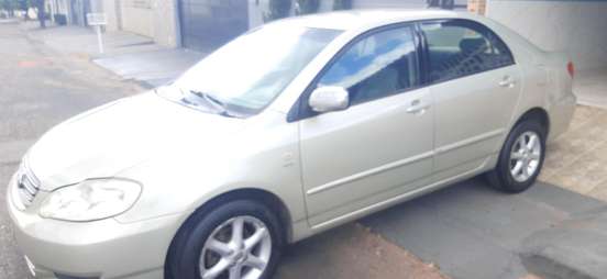 TOYOTA-COROLLA-2004