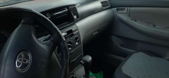 TOYOTA-COROLLA-2004
