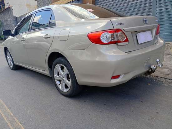 TOYOTA-COROLLA-2014