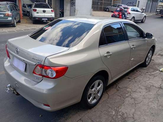 TOYOTA-COROLLA-2.0 ALTIS 16V FLEX 4P AUTOMÁTICO TOYOTA-COROLLA-2014