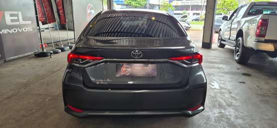 TOYOTA-COROLLA-2025
