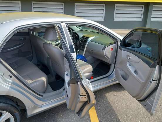 TOYOTA-COROLLA-2.0 XEI 16V FLEX 4P AUTOMÁTICO TOYOTA-COROLLA-2013
