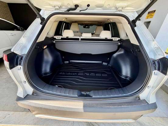 TOYOTA-COROLLA CROSS-2024