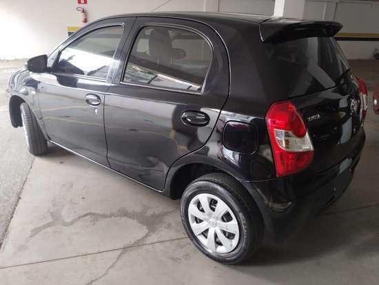 TOYOTA-ETIOS-1.3 X 16V FLEX 4P MANUAL TOYOTA-ETIOS-2015