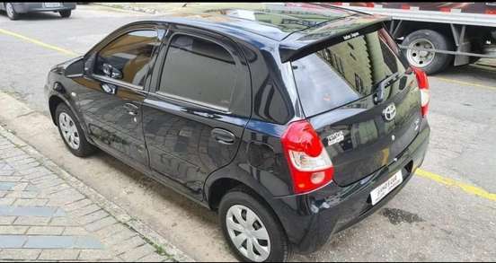 TOYOTA-ETIOS-1.3 X 16V FLEX 4P MANUAL TOYOTA-ETIOS-2014