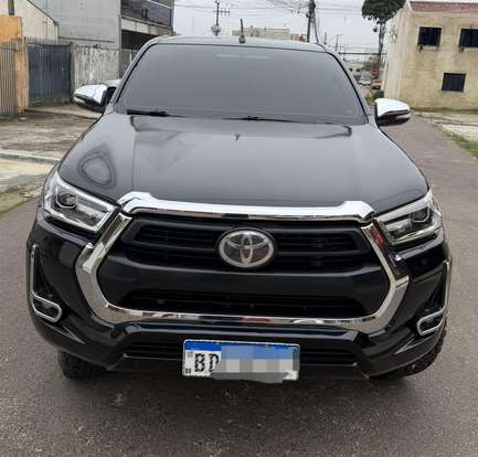 TOYOTA-HILUX-2017