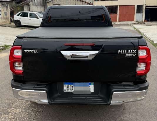 TOYOTA-HILUX-2017