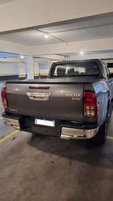 TOYOTA-HILUX-2018