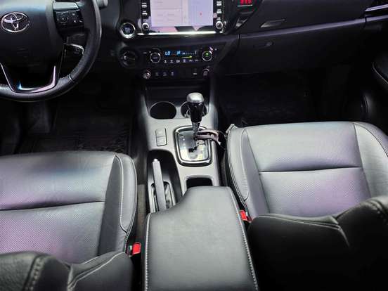 TOYOTA-HILUX-2.8 SRX 4X4 CD 16V DIESEL 4P AUTOMÁTICO TOYOTA-HILUX-2019
