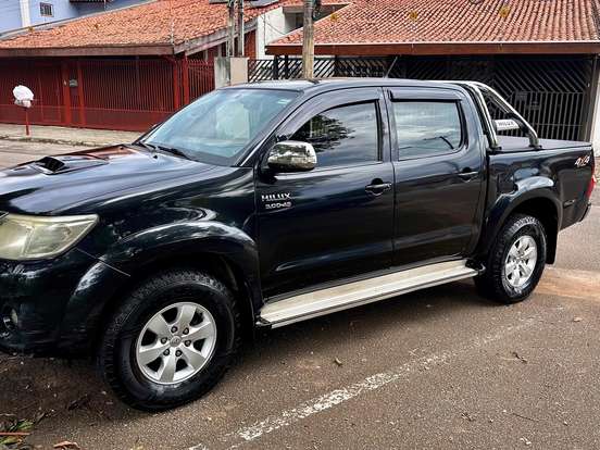 TOYOTA-HILUX-3.0 SRV 4X4 CD 16V TURBO INTERCOOLER DIESEL 4P AUTOMÁTICO TOYOTA-HILUX-2011