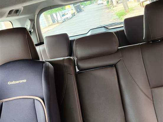 TOYOTA-HILUX SW4-2.7 SR 7 LUGARES 4X2 16V FLEX 4P AUTOMÁTICO TOYOTA-HILUX SW4-2017
