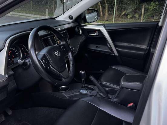 TOYOTA-RAV4-2.0 4X2 16V GASOLINA 4P AUTOMÁTICO TOYOTA-RAV4-2014
