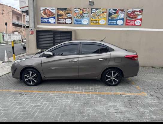 TOYOTA-YARIS-1.5 16V FLEX SEDAN XLS MULTIDRIVE TOYOTA-YARIS-2018