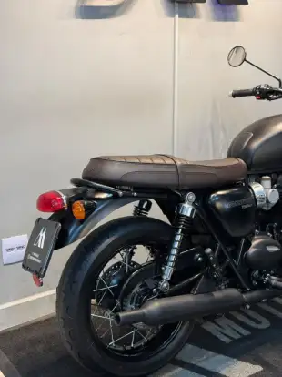 TRIUMPH-BONNEVILLE T120 BLACK 1200 TRIUMPH-BONNEVILLE T120 BLACK 1200-2019
