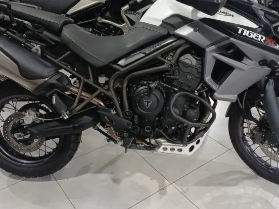 TRIUMPH-TIGER 800 XCX TRIUMPH-TIGER 800 XCX-2015