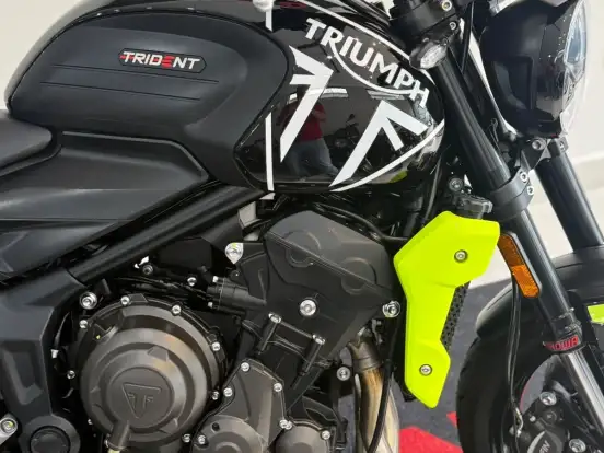TRIUMPH-TRIDENT 660 TRIUMPH-TRIDENT 660-2024