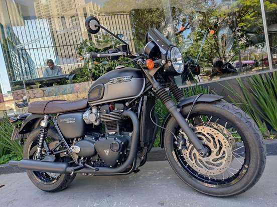 TRIUMPH-BONNEVILLE T120 BLACK 1200 TRIUMPH-BONNEVILLE T120 BLACK 1200-2021