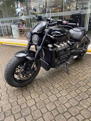 TRIUMPH-ROCKET III STORM R-2024