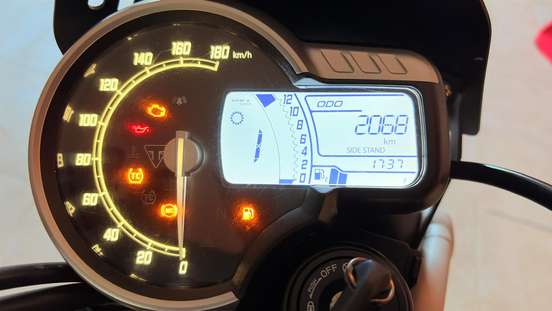 TRIUMPH-SCRAMBLER 400 X-2025