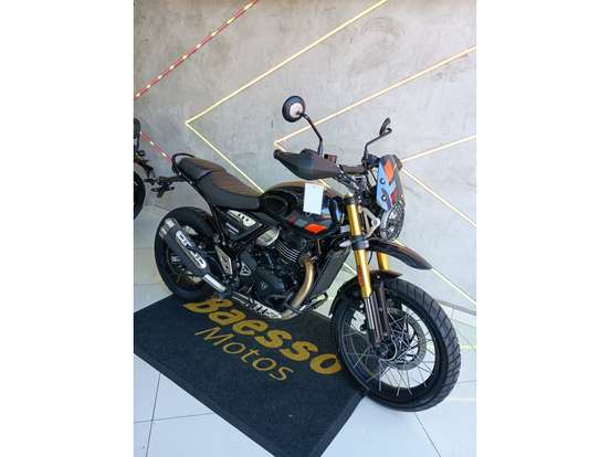 TRIUMPH-SCRAMBLER 400 XC-2025
