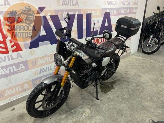 TRIUMPH-SCRAMBLER 400 X-2025