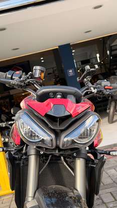 TRIUMPH-STREET TRIPLE 765 RS-2024