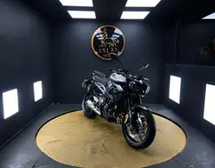 TRIUMPH STREET TRIPLE 765 RS TRIUMPH STREET TRIPLE 765 RS