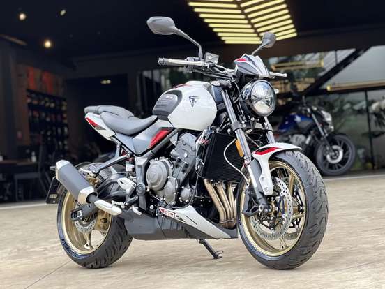 TRIUMPH-TRIDENT 800 TRIUMPH-TRIDENT 800-2026