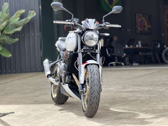 TRIUMPH-TRIDENT 800 TRIUMPH-TRIDENT 800-2026