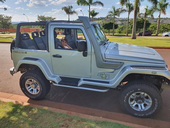 TROLLER T4 3.2 TGV 4X4 16V TURBO DIESEL 2P MANUAL