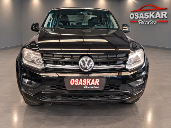 VOLKSWAGEN-AMAROK-2017