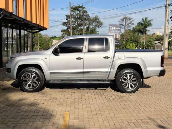 VOLKSWAGEN-AMAROK-2.0 DARK LABEL 4X4 CD 16V TURBO INTERCOOLER DIESEL 4P AUTOMÁTICO VOLKSWAGEN-AMAROK-2015