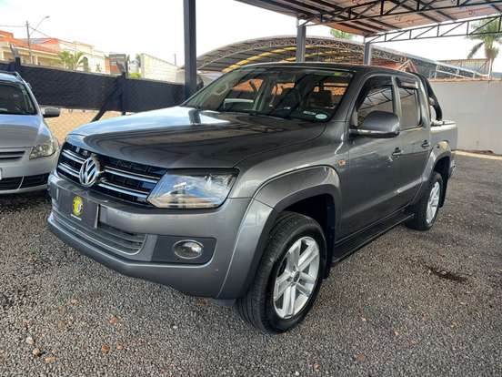 VOLKSWAGEN-AMAROK-2016