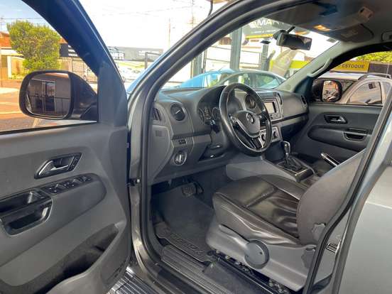 VOLKSWAGEN-AMAROK-2.0 HIGHLINE 4X4 CD 16V TURBO INTERCOOLER DIESEL 4P AUTOMÁTICO VOLKSWAGEN-AMAROK-2016