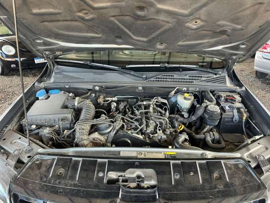 VOLKSWAGEN-AMAROK-2.0 HIGHLINE 4X4 CD 16V TURBO INTERCOOLER DIESEL 4P AUTOMÁTICO VOLKSWAGEN-AMAROK-2016