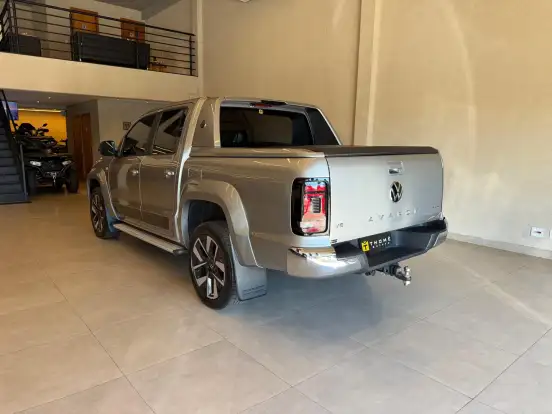 VOLKSWAGEN-AMAROK-2024