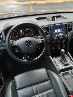 VOLKSWAGEN-AMAROK-2025