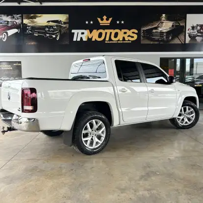 VOLKSWAGEN-AMAROK-3.0 V6 TDI DIESEL HIGHLINE CD 4MOTION AUTOMÁTICO VOLKSWAGEN-AMAROK-2023